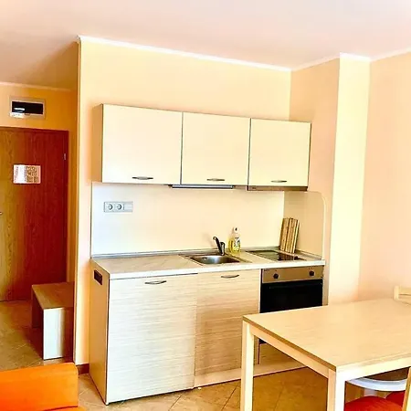 Апартамент С 1-Й Спальней В 300 Метрах От Пляжа Комплекс Royal Sun Appartement