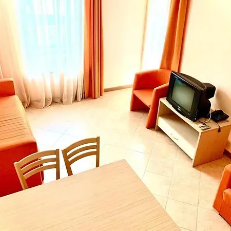 Апартамент С 1-Й Спальней В 300 Метрах От Пляжа Комплекс Royal Sun Appartement Slantchev Briag