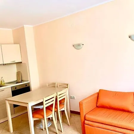Апартамент С 1-Й Спальней В 300 Метрах От Пляжа Комплекс Royal Sun Apartment *
